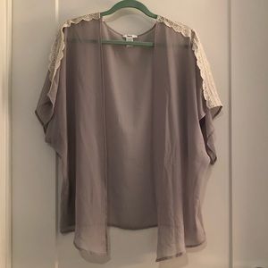 Gray kimono